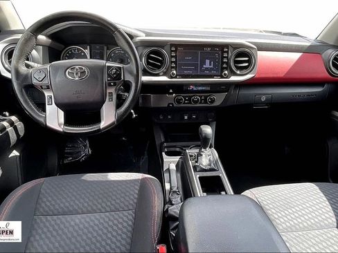 Used 2022 Toyota Tacoma SR5 w/ Technology Package RWD image 15