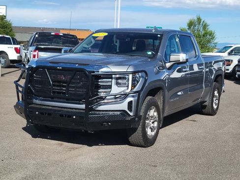 Used 2023 GMC Sierra 1500 SLT w/ SLT Convenience Package AWD/4WD image 1