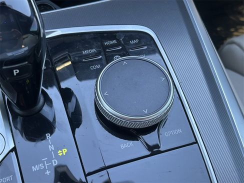 Used 2021 BMW X5 sDrive40i w/ M Sport Package image 34