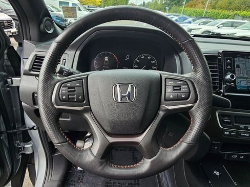 Certified 2025 Honda Ridgeline TrailSport image 28