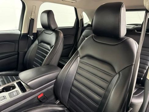Used 2023 Ford Edge SEL AWD/4WD image 23
