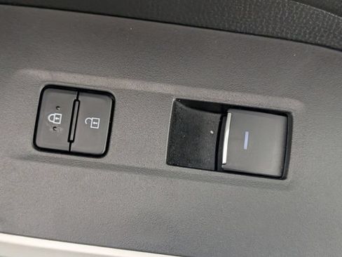 Used 2024 Toyota RAV4 XLE w/ Convenience Package FWD image 34