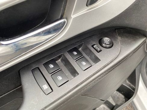 Used 2016 Chevrolet Equinox LT image 15