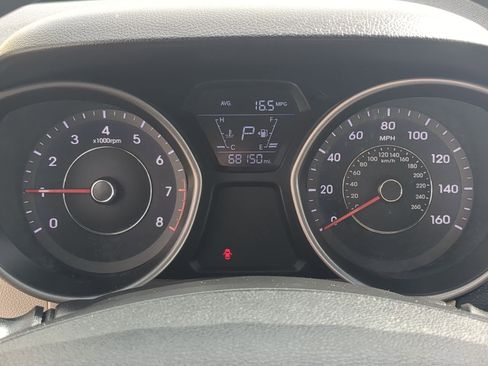 Used 2016 Hyundai Elantra SE image 20