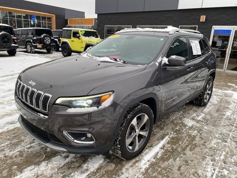 Certified 2019 Jeep Cherokee Limited w/ Trailer Tow Group image 11