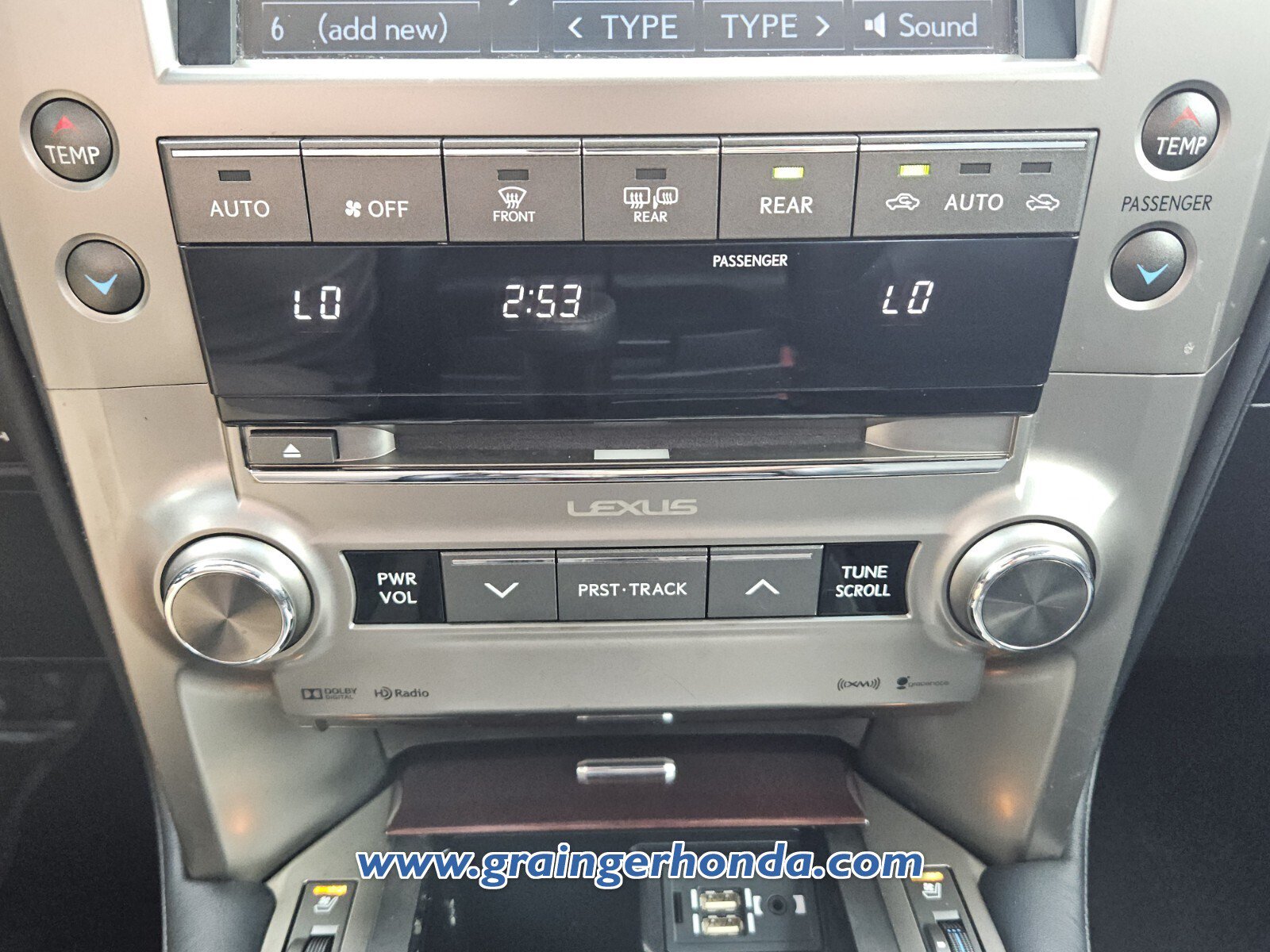 Used 2015 Lexus GX 460 w/ Premium Package AWD/4WD image 17