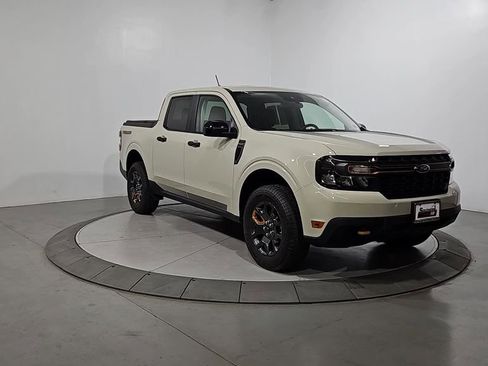 Used 2024 Ford Maverick Tremor w/ Tremor Off-Road Package image 7