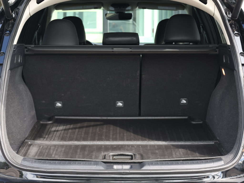 Certified 2024 INFINITI QX50 Luxe FWD image 8
