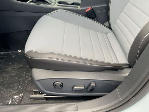 New 2026 Volkswagen Jetta SE image 14