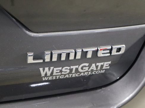 Used 2023 Jeep Grand Cherokee Limited w/ Luxury Tech Group II RWD image 52