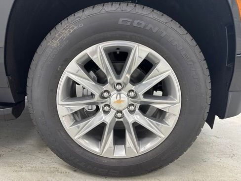 New 2026 Chevrolet Tahoe Premier AWD/4WD image 36