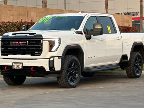 Certified 2024 GMC Sierra 2500 AT4 w/ AT4 Preferred Package image 8