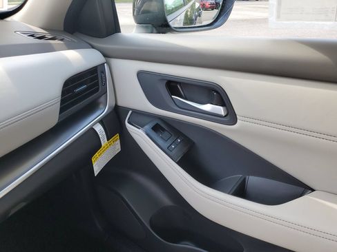 New 2026 Nissan Rogue Dark Armor AWD/4WD image 35