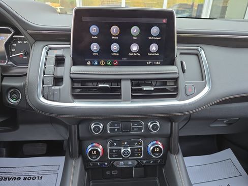 Used 2021 GMC Yukon AT4 w/ AT4 Premium Package AWD/4WD image 24