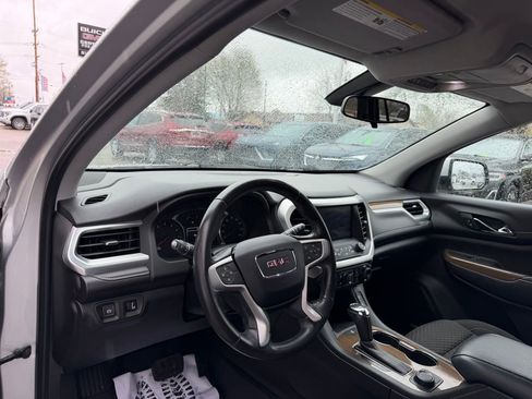 Used 2019 GMC Acadia SLE w/ Driver Alert Package I image 15