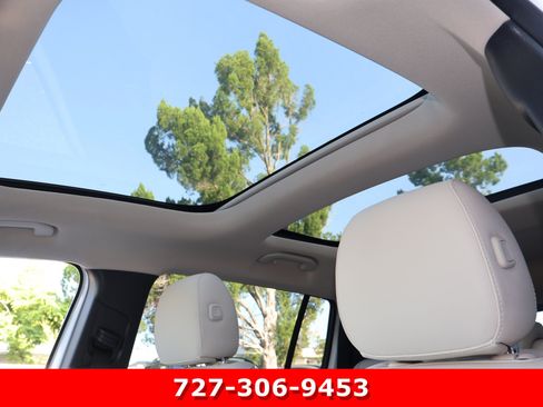 Certified 2023 Mercedes-Benz EQB 300 4MATIC image 4
