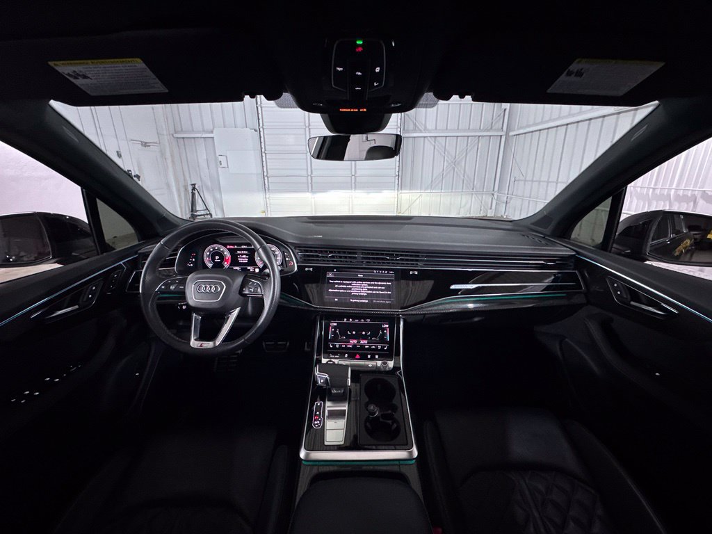 Used 2024 Audi SQ7 Premium Plus AWD/4WD image 25