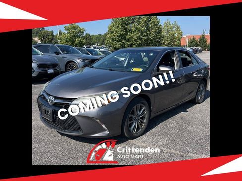 Used 2016 Toyota Camry SE FWD image 1