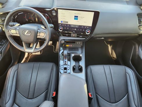 Used 2022 Lexus NX 350 F Sport image 31