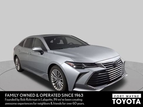 Used 2021 Toyota Avalon Limited AWD/4WD image 4