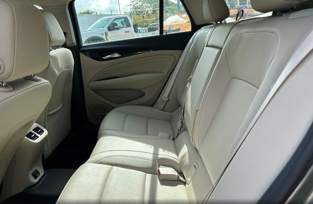 Used 2019 Buick Regal Essence w/ Driver Confidence Package I AWD/4WD image 4