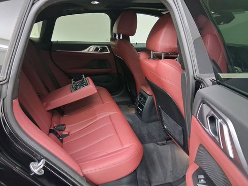 Used 2023 BMW i4 eDrive35 RWD image 31