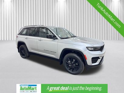 New 2025 Jeep Grand Cherokee Laredo
