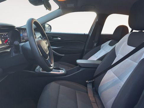 Used 2024 Chevrolet Trax LS image 9