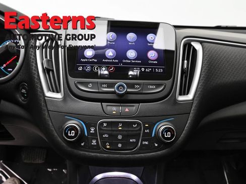 Used 2024 Chevrolet Malibu LT FWD image 12