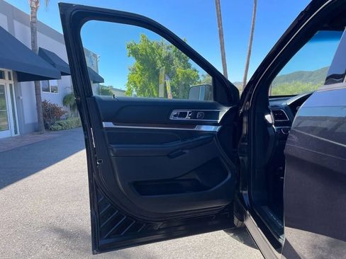 Used 2019 Ford Explorer Limited w/ Class III Trailer Tow Package image 21