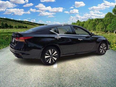 Used 2021 Nissan Altima 2.5 SL image 6