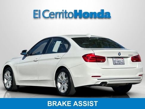 Used 2018 BMW 330i Sedan w/ Convenience Package RWD image 5