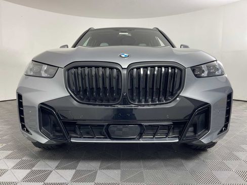 New 2026 BMW X5 xDrive40i w/ M Sport Package image 5