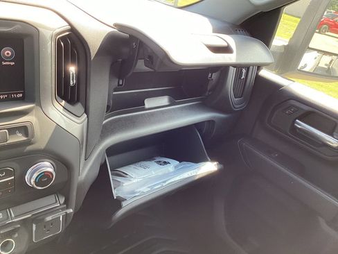 New 2025 GMC Sierra 3500 Pro w/ Convenience Package AWD/4WD image 24