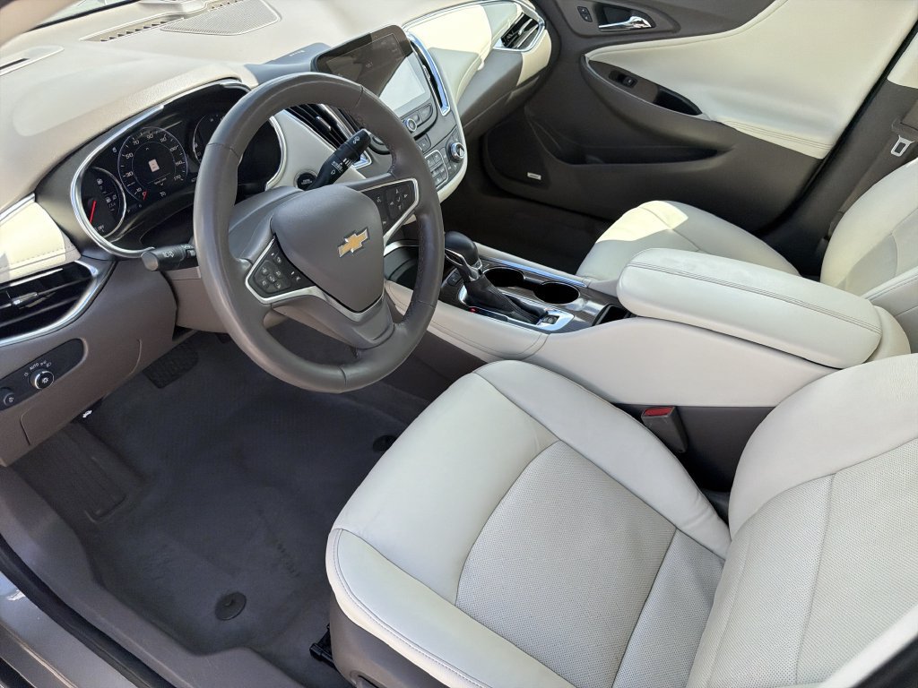 Used 2024 Chevrolet Malibu LT FWD image 18
