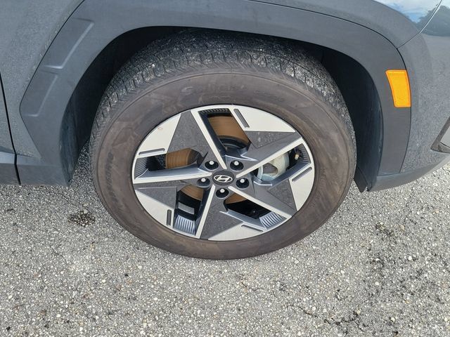 Used 2025 Hyundai Tucson SEL AWD/4WD image 7