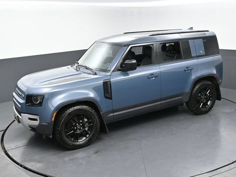 Used 2024 Land Rover Defender 110 S AWD/4WD image 39