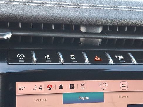 Used 2022 Jeep Grand Cherokee Limited image 26