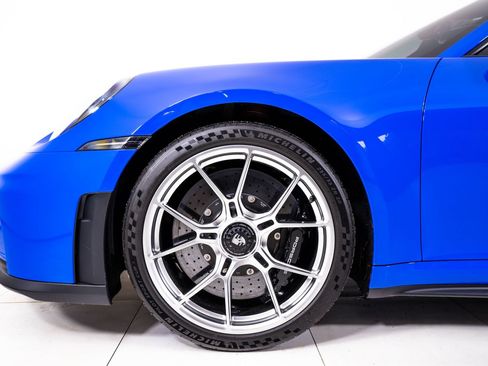 Used 2026 Porsche 911 GT3 RWD image 14