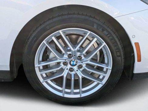 Used 2025 BMW 530i RWD image 9