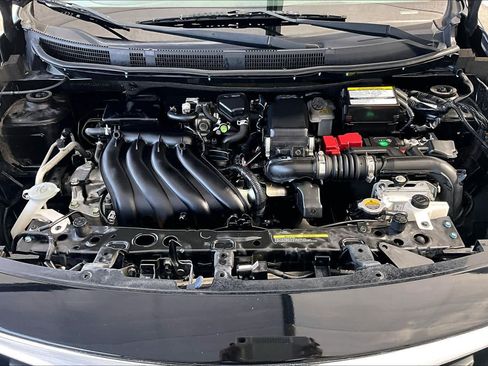 Used 2018 Nissan Versa SV FWD image 30