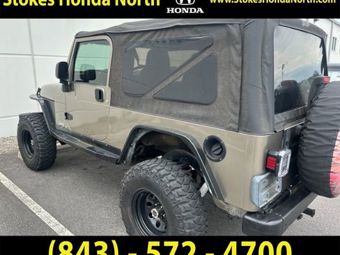Used 2004 Jeep Wrangler 4WD image 4