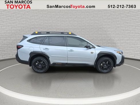 Used 2025 Subaru Outback Wilderness AWD/4WD image 5