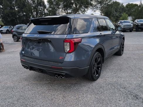 Certified 2021 Ford Explorer ST w/ Equipment Group 401A AWD/4WD image 3