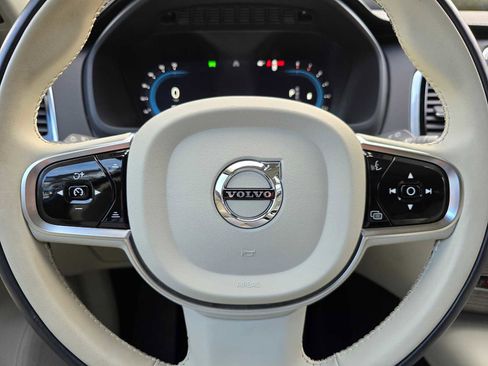 Used 2024 Volvo XC90 B6 Ultimate w/ Protection Package Premier image 25