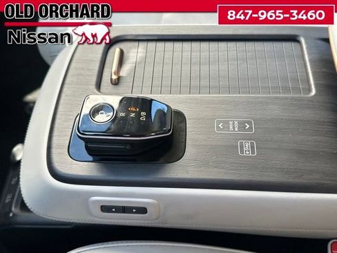 Used 2024 Nissan Ariya AWD image 18