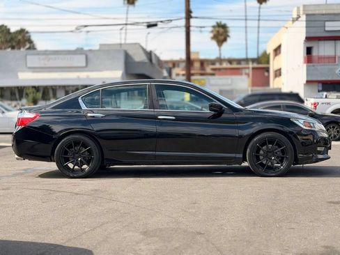 Used 2014 Honda Accord Sport image 19