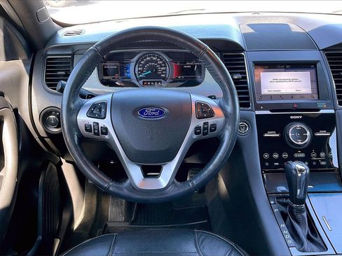 Used 2018 Ford Taurus SHO w/ Driver Assist Package image 8