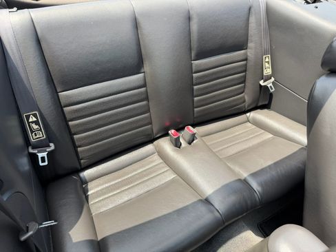 Used 2001 Ford Mustang GT RWD image 38