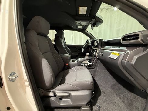 New 2026 Toyota Tacoma SR5 AWD/4WD image 19